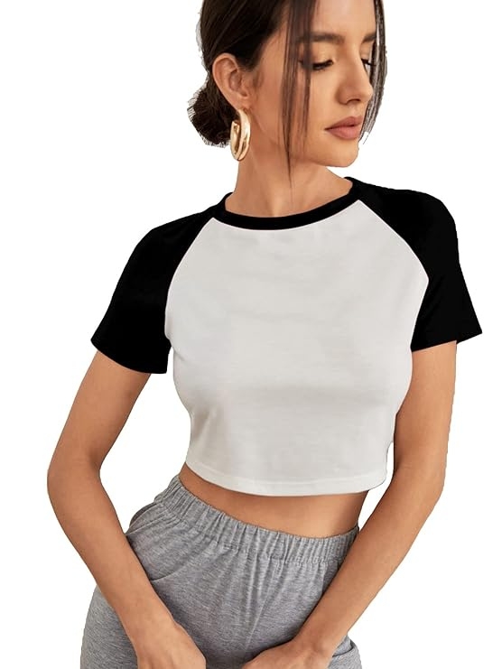 Girls' Solid Basic Slim Fit Cropped Top (1)