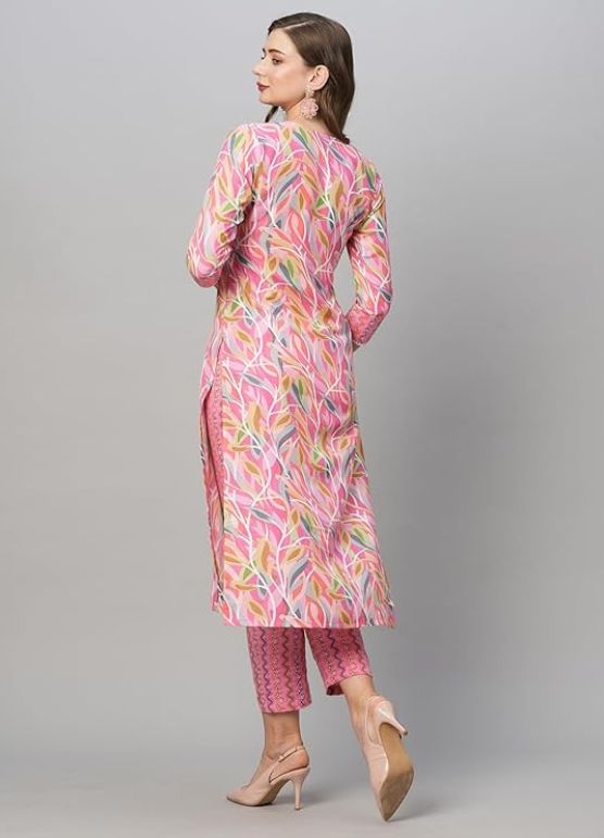 Women's Cotton Blend Floral Straight Kurta with Pant Back